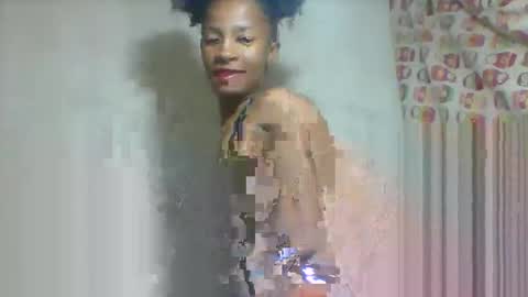elia011 online show from May 2026 06:36:02 PM