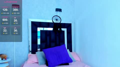  Elian  online show from May 2026 12:26:02 PM