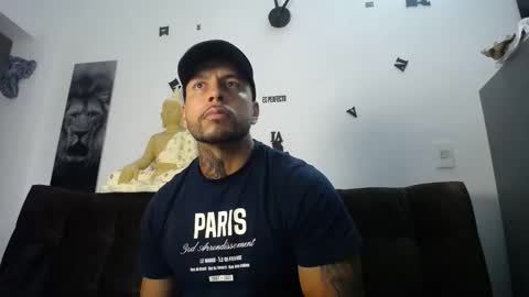 Snapshot of elian_atlas1 chatting on October 2025 07:25:02 PM Elian online show from October 2025 07:25:02 PM