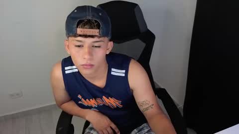 Snapshot of elias_steel1 chatting on March 2025 10:59:01 PM elias online show from March 2025 10:59:01 PM