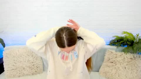 Snapshot of elidream chatting on February 2026 11:49:02 AM Eli online show from February 2026 11:49:02 AM