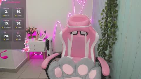 Snapshot of elieiza_xo chatting on November 2025 10:14:01 AM elieiza_xo online show from November 2025 10:14:01 AM