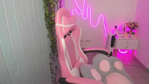 Snapshot of elieiza_xo chatting on November 2025 09:21:01 AM elieiza_xo online show from November 2025 09:21:01 AM