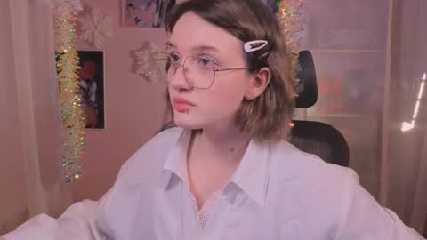 Ellie online show from December 2025 06:31:01 AM