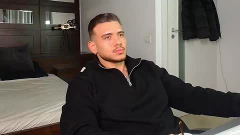 ElijahThorne online show from January 2026 05:02:02 AM