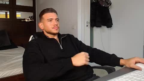 ElijahThorne online show from January 2026 06:29:02 AM