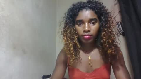 elina981 online show from June 2026 03:50:01 PM