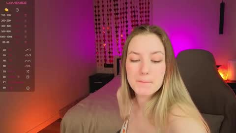 Snapshot of elina_nortas chatting on March 2026 10:55:01 AM Elina online show from March 2026 10:55:01 AM