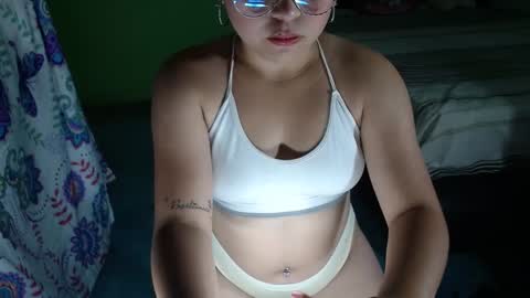 Snapshot of elinaax chatting on September 2025 03:07:02 AM Elina online show from September 2025 03:07:02 AM