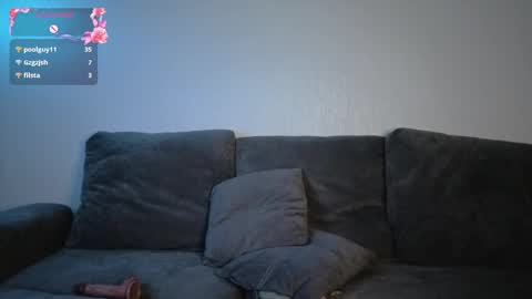 Elna and Tom online show from April 2026 08:52:02 AM