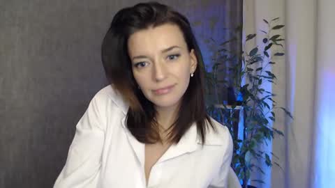 Snapshot of elinapretty chatting on December 2024 03:36:02 AM Elina online show from December 2024 03:36:02 AM