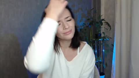 Snapshot of elinapretty chatting on February 2025 12:04:01 AM Elina online show from February 2025 12:04:01 AM