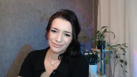 Snapshot of elinapretty chatting on February 2025 11:55:01 PM Elina online show from February 2025 11:55:01 PM