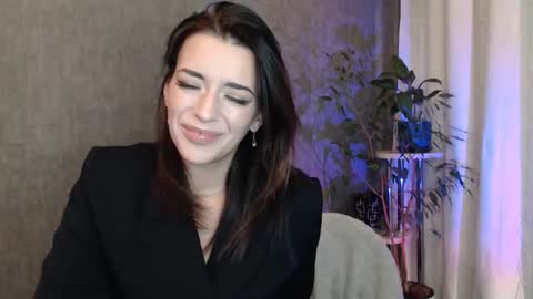 Snapshot of elinapretty chatting on October 2025 11:57:01 PM Elina online show from October 2025 11:57:01 PM