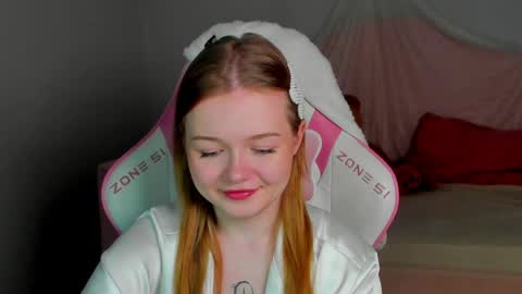 elinavale online show from May 2026 04:12:02 PM