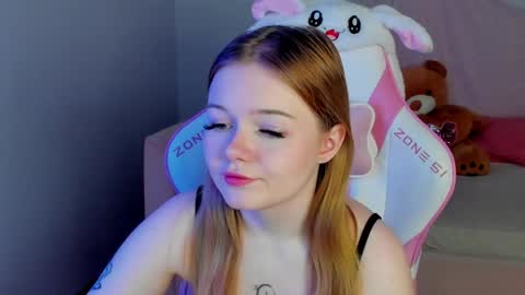 elinavale online show from May 2026 05:10:02 PM