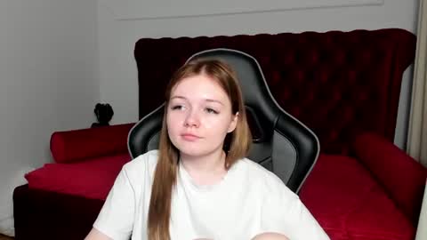 elinavale online show from June 2026 12:32:02 AM