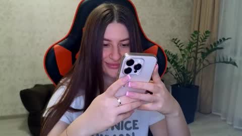 Snapshot of elinkalove chatting on November 2025 10:15:02 PM Elina online show from November 2025 10:15:02 PM