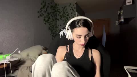 Milica online show from May 2026 10:10:01 AM