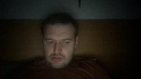 Snapshot of eliot26 chatting on December 2024 09:29:02 AM e26 online show from December 2024 09:29:02 AM