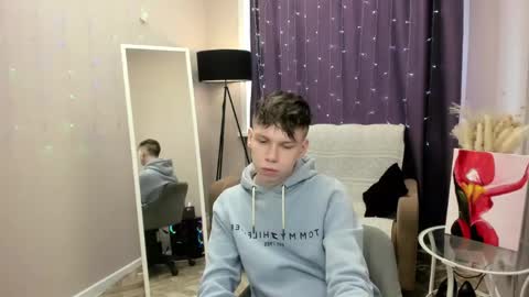 eliotmars online show from April 2026 12:07:02 PM