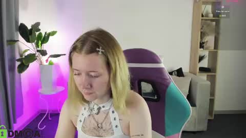 Elira Vane online show from August 2026 07:05:02 PM