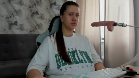 Snapshot of elisa_kollin chatting on July 2026 10:39:01 AM Aletta Oushen online show from July 2026 10:39:01 AM