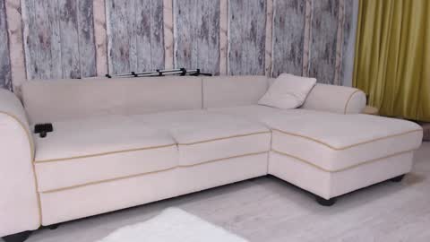 Snapshot of elisabeth_jason chatting on September 2025 03:21:01 AM elisabeth_jason online show from September 2025 03:21:01 AM