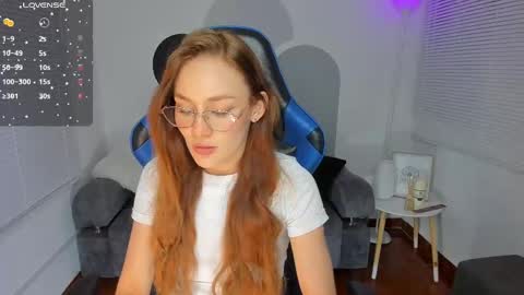 Snapshot of elisabeth_sarmiento chatting on March 2025 09:59:01 PM elisabeth sarmiento online show from March 2025 09:59:01 PM