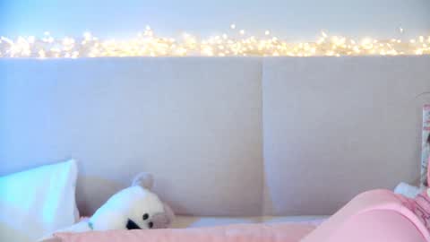 Snapshot of elisabethdavis chatting on January 2025 05:15:01 PM ElisabethDavis online show from January 2025 05:15:01 PM