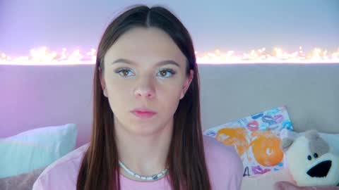 Snapshot of elisabethdavis chatting on February 2025 07:02:01 PM ElisabethDavis online show from February 2025 07:02:01 PM