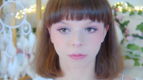 Snapshot of elisabethdavis chatting on April 2026 03:31:02 PM ElisabethDavis online show from April 2026 03:31:02 PM