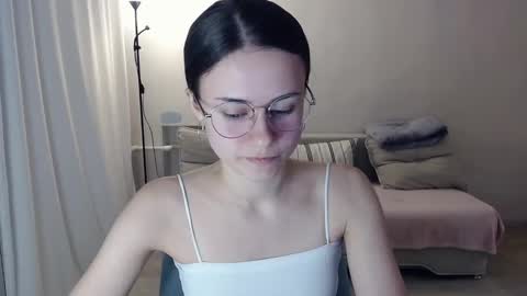 Elis online show from January 2025 08:28:01 PM