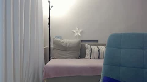 Elis online show from February 2025 10:50:01 PM