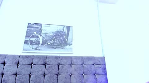 ELISE LEYTON online show from February 2025 06:04:02 PM