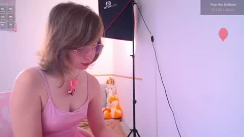 elise_nyx online show from July 2026 12:14:01 PM