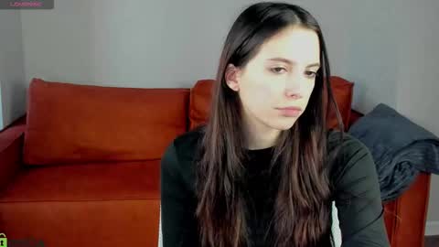 Elise online show from March 2026 08:26:33 AM