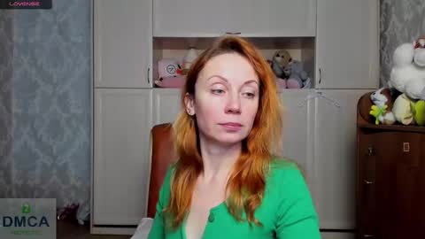 Elise online show from February 2025 06:22:01 AM