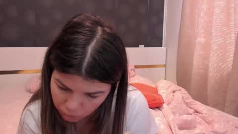 Snapshot of elisetyler89 chatting on February 2026 08:30:02 AM Elly online show from February 2026 08:30:02 AM