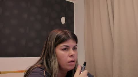 Snapshot of elisetyler89 chatting on April 2026 06:07:01 PM Elly online show from April 2026 06:07:01 PM