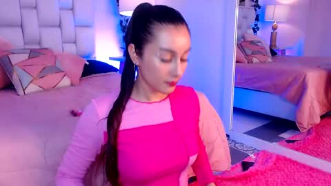 ELISE online show from May 2026 03:58:02 AM