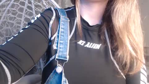 Snapshot of elisionprayx chatting on February 2025 06:58:01 PM ElisionPrayX online show from February 2025 06:58:01 PM