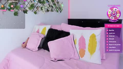 Snapshot of eliss_sweet chatting on December 2024 10:00:02 PM Elissabeth online show from December 2024 10:00:02 PM