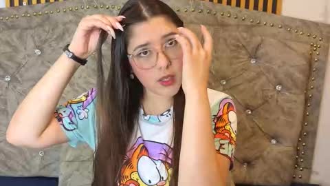 elisvega online show from March 2026 08:59:02 PM