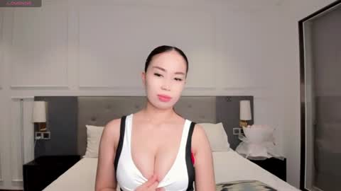 Snapshot of eliza_bad chatting on June 2026 06:25:01 AM Lika online show from June 2026 06:25:01 AM