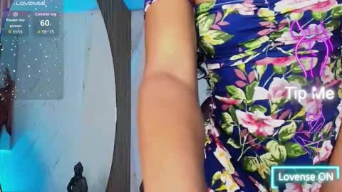 Snapshot of eliza_eup69 chatting on November 2025 08:19:01 PM ELIZA online show from November 2025 08:19:01 PM