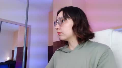 Eliza online show from January 2026 07:28:01 PM