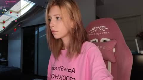Elizabeth online show from July 2026 12:44:01 PM