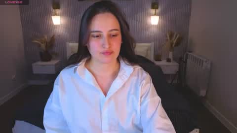 Elizabet online show from July 2026 09:06:02 AM
