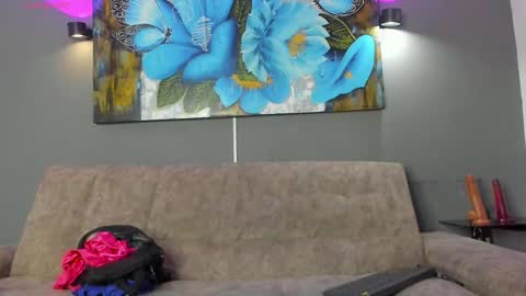 Snapshot of elizabeth_lamer chatting on December 2025 06:39:02 AM Elizabeth Lamer online show from December 2025 06:39:02 AM